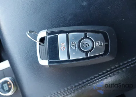 2022 Ford Explorer Xlt from USA, damaged, VIN 1FMSK8DH3NGB69053